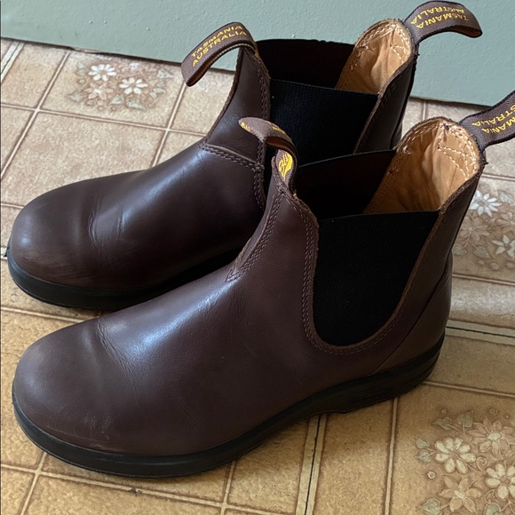 Blundstone Cocoa Brown Leather Women’s All Terrian Boots - Picture 3 of 10